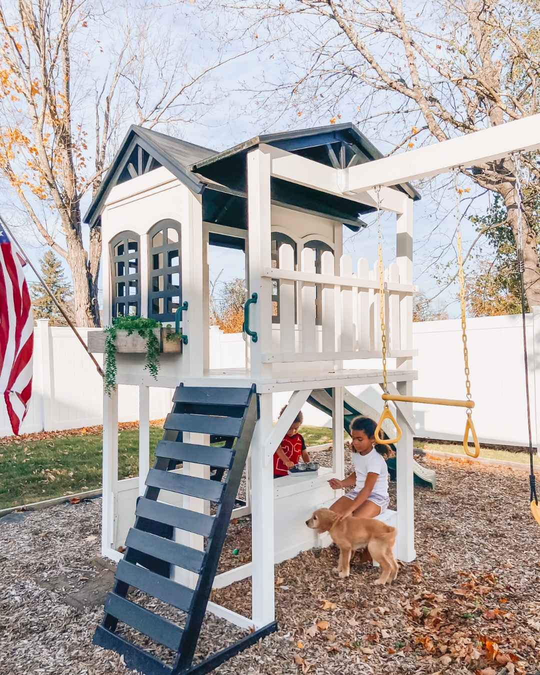 Reign Two Story Playhouse Bench Seat
