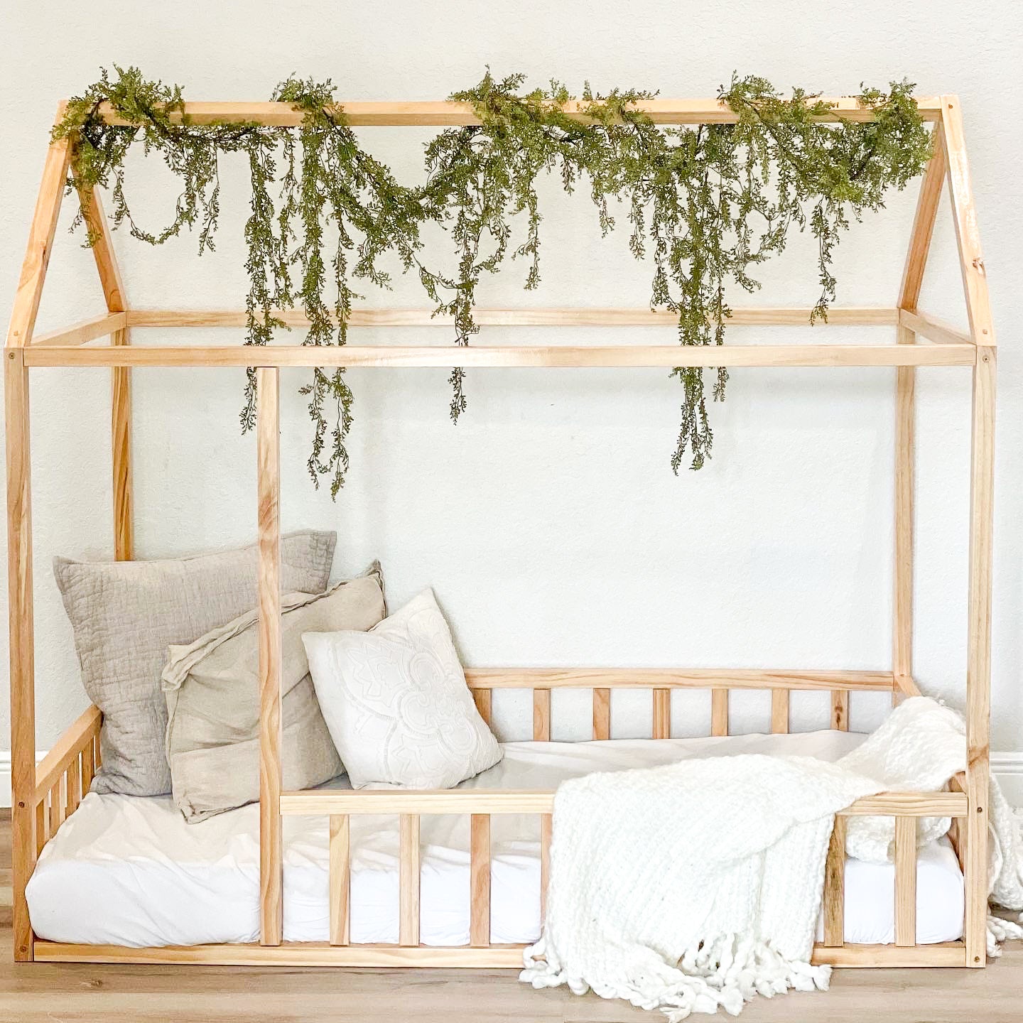 Montessori House Bed with Rails | 2MamaBees